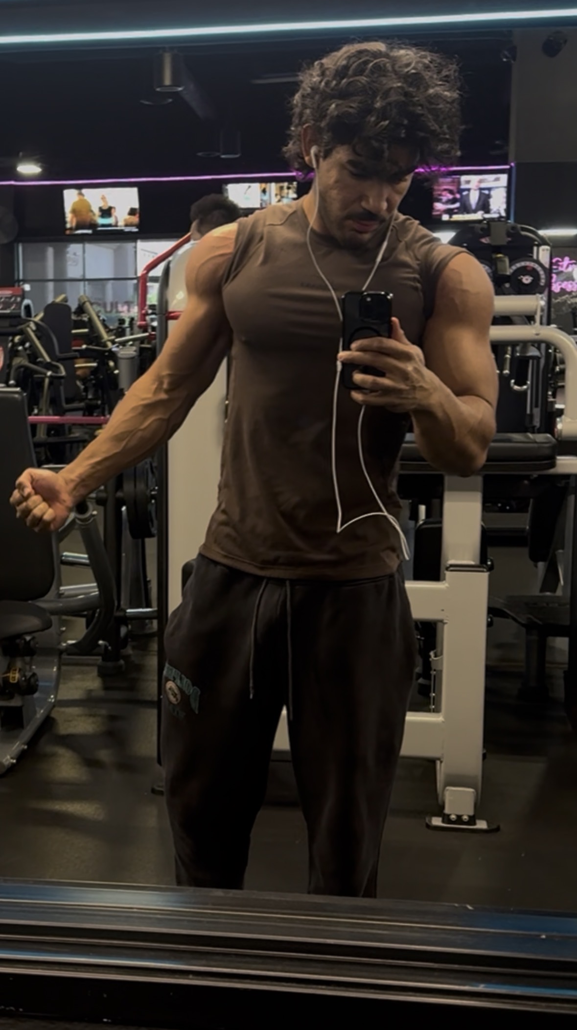 Yadiel Casul en el gym